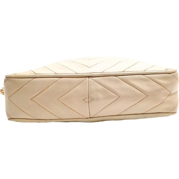 982870AM (S6) Chanel Crossbody Bag White Lambskin - Picture 3 of 11